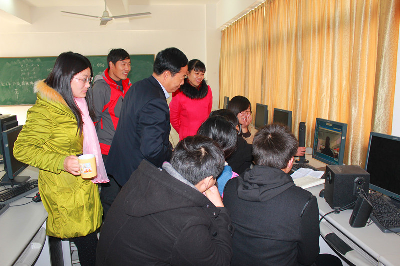 重洋不識(shí)意__網(wǎng)絡(luò)傳真情——泰州實(shí)驗(yàn)中學(xué)與澳大利亞班斯代爾學(xué)校舉行學(xué)生視頻交流會(huì) 重洋不識(shí)意__網(wǎng)絡(luò)傳真情——泰州實(shí)驗(yàn)中學(xué)與澳大利亞班斯代爾學(xué)校舉行學(xué)生視頻交流會(huì)