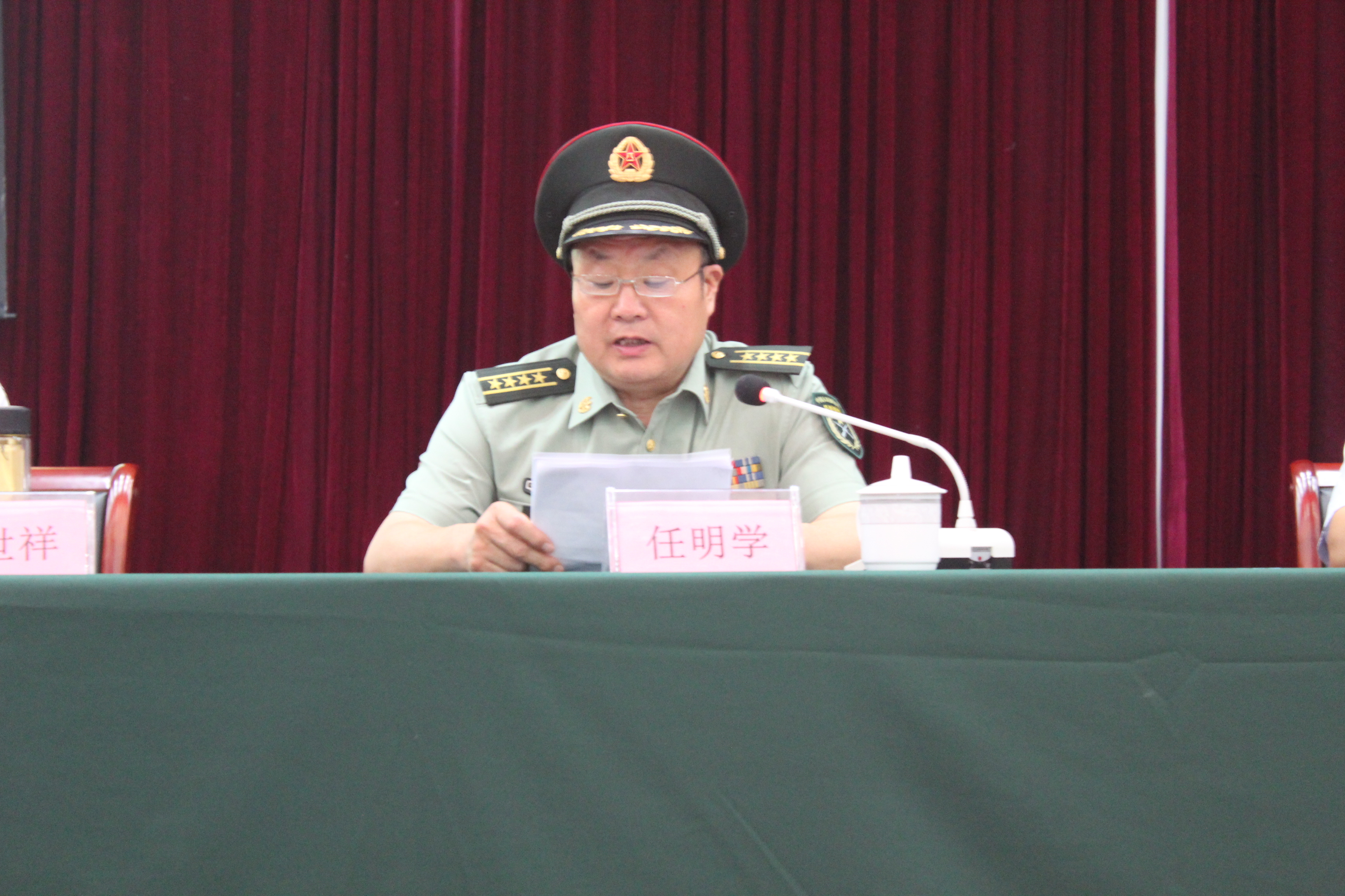 我校隆重召開2015年軍訓動員大會