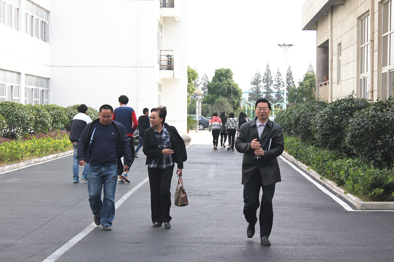 省教科院基教所專家徐兆蘭教授來我校進(jìn)行專項(xiàng)調(diào)研 省教科院基教所專家徐兆蘭教授來我校進(jìn)行專項(xiàng)調(diào)研