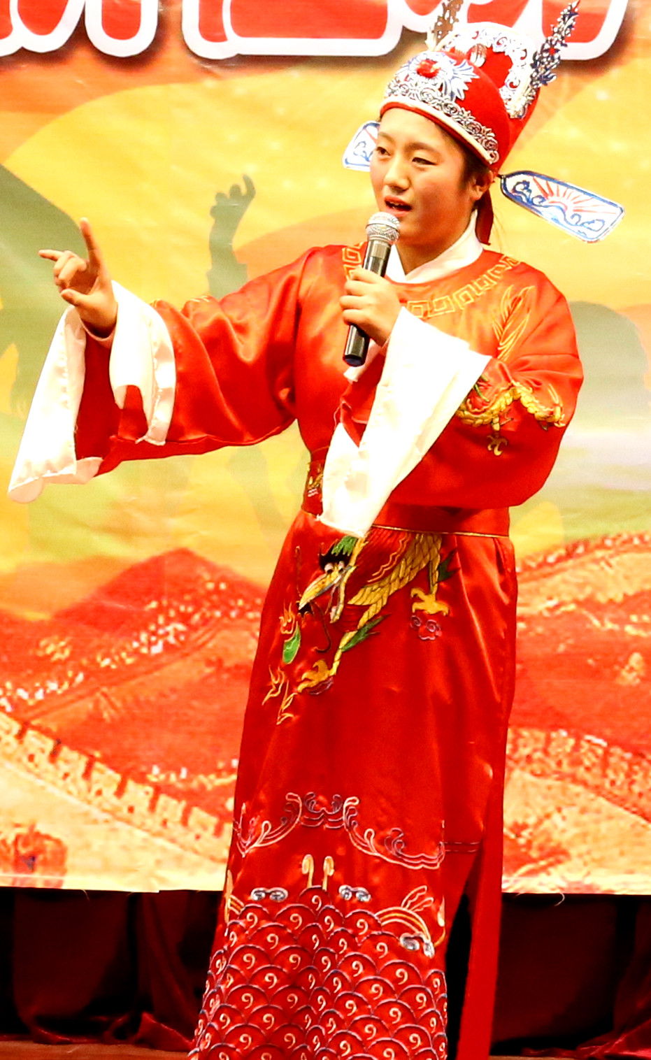 踐行核心價值觀__共筑青春中國夢——泰州實(shí)驗(yàn)中學(xué)第七屆校園文化藝術(shù)節(jié)隆重舉行 踐行核心價值觀__共筑青春中國夢——泰州實(shí)驗(yàn)中學(xué)第七屆校園文化藝術(shù)節(jié)隆重舉行