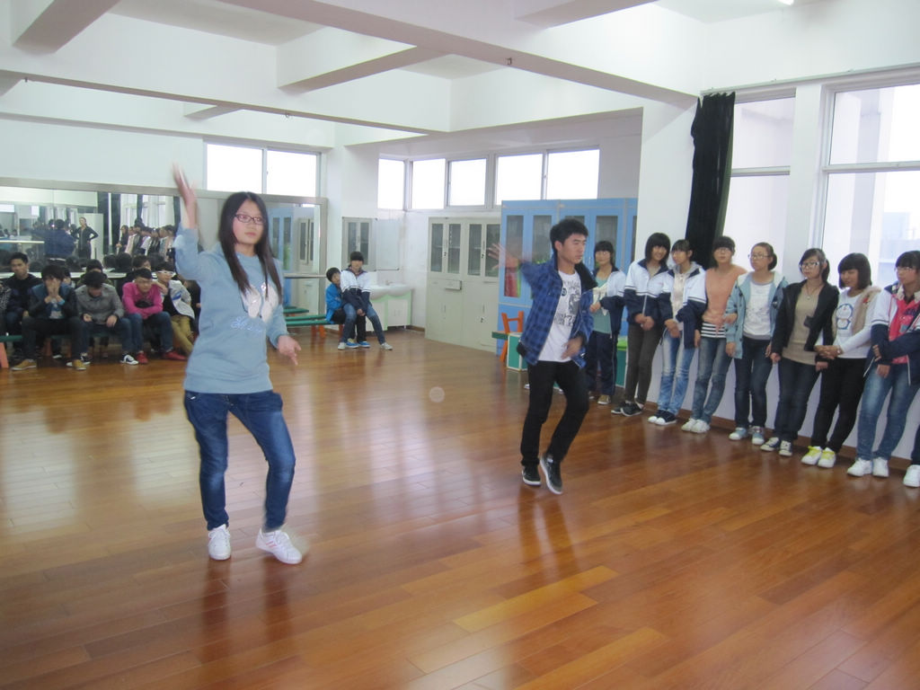 精彩紛呈的社團活動-第九周社團活動剪影 精彩紛呈的社團活動-第九周社團活動剪影