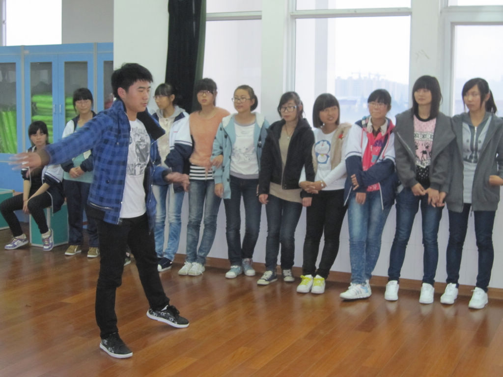 精彩紛呈的社團活動-第九周社團活動剪影 精彩紛呈的社團活動-第九周社團活動剪影