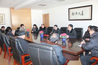 我校開展“陽光快車”送溫暖活動