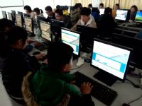 我校團(tuán)委組織學(xué)生參加“網(wǎng)上祭英烈”活動(dòng) 我校團(tuán)委組織學(xué)生參加“網(wǎng)上祭英烈”活動(dòng)